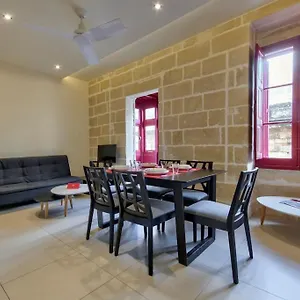  Apartament Vallettastay - Lucky Star Two Bedroom 203