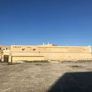 Διαμέρισμα St. Elmo, Βαλέτα
